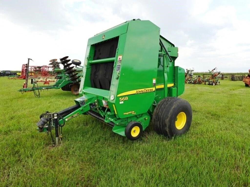 Image of John Deere 568 Primary image