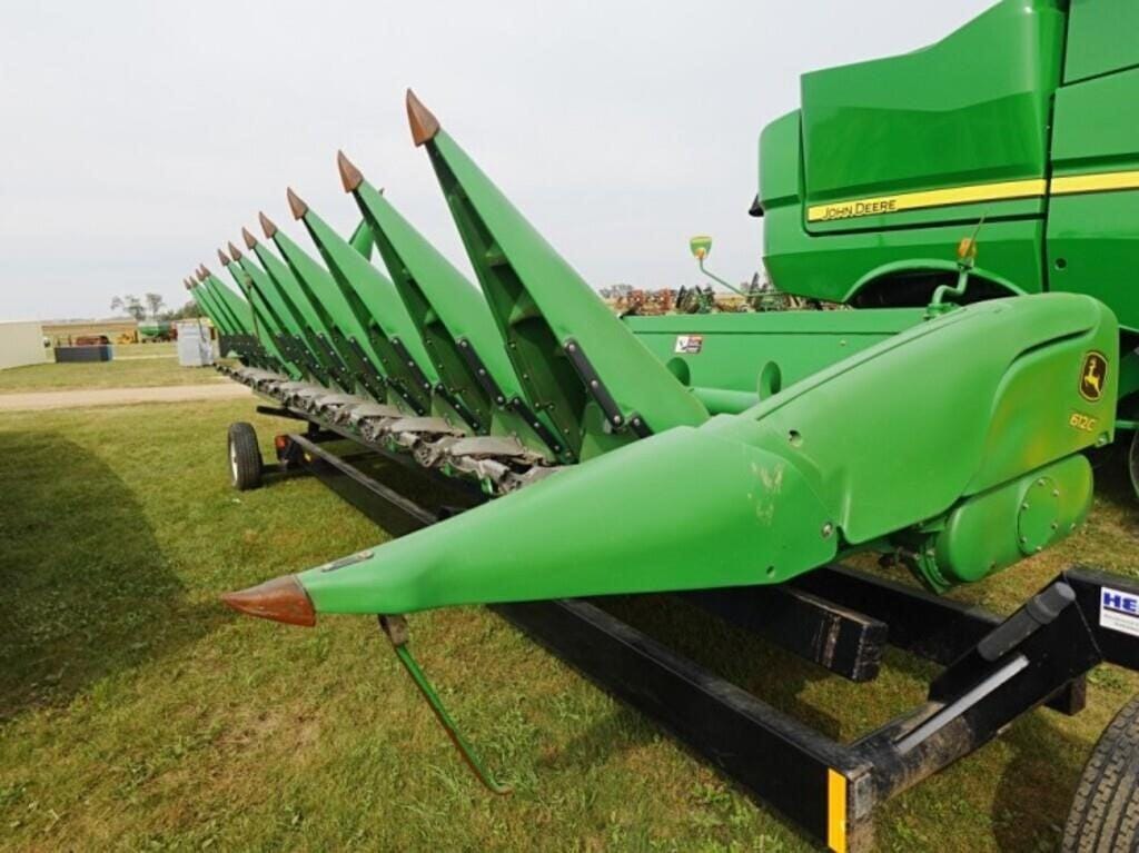2012 John Deere 612C Equipment Image0