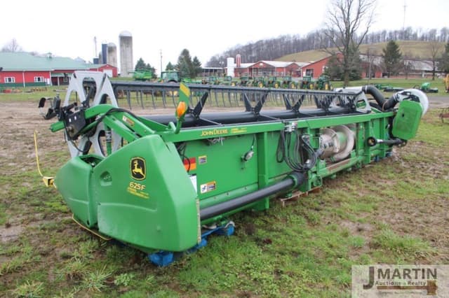 Image of John Deere 625F equipment image 2