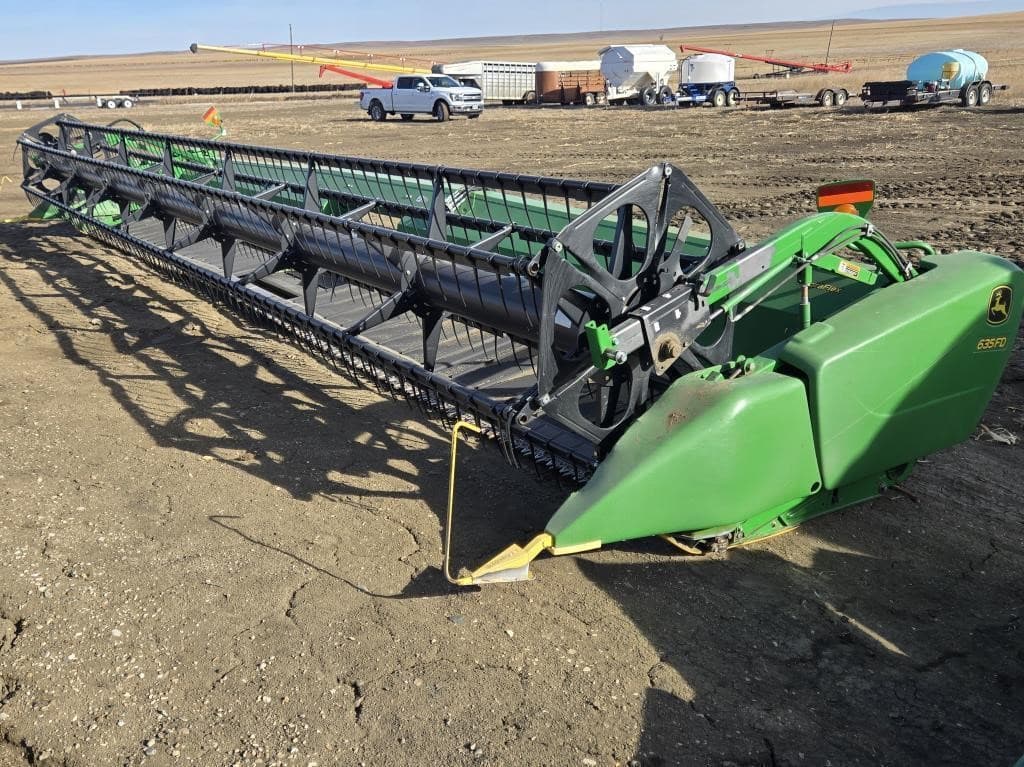 Image of John Deere 635FD Primary image