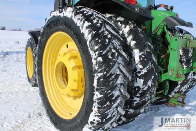 Image of John Deere 7260R equipment image 4