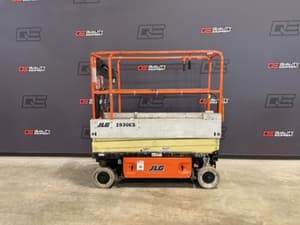 2012 JLG 1930ES Image