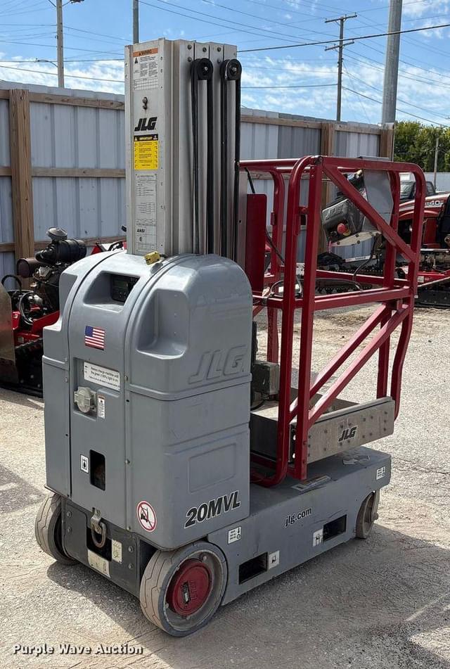 Image of JLG 20MVL equipment image 4