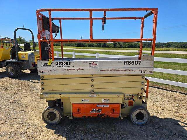 Image of JLG 2630ES equipment image 1