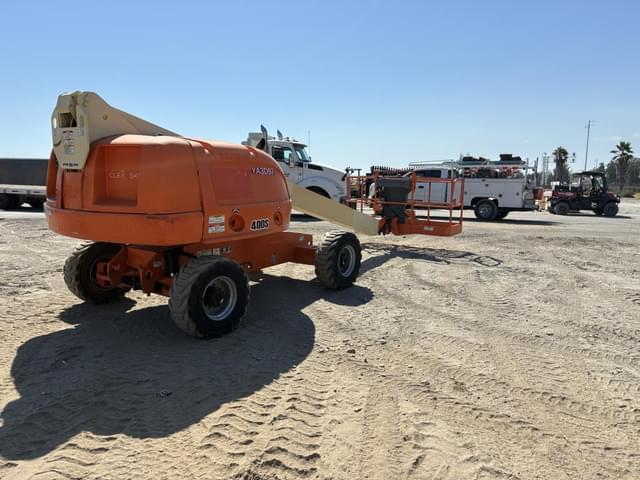 Image of JLG 400S equipment image 2