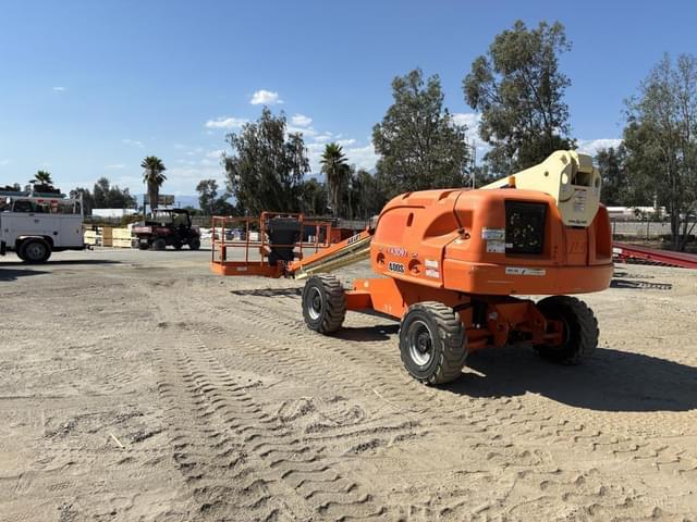 Image of JLG 400S equipment image 3