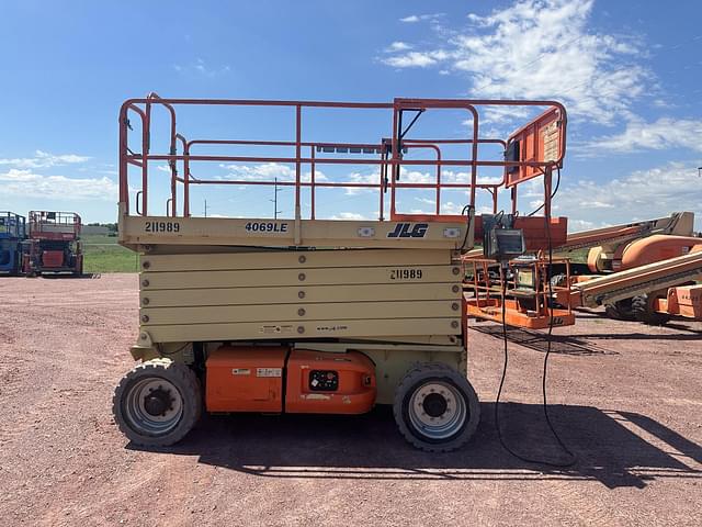 Image of JLG 4069LE equipment image 1