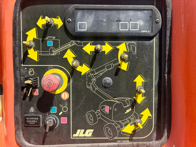 Image of JLG 450AJ equipment image 3