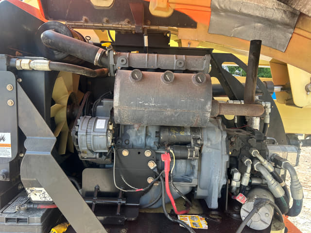 Image of JLG 450AJ equipment image 2