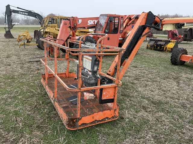 Image of JLG 460SJ equipment image 1