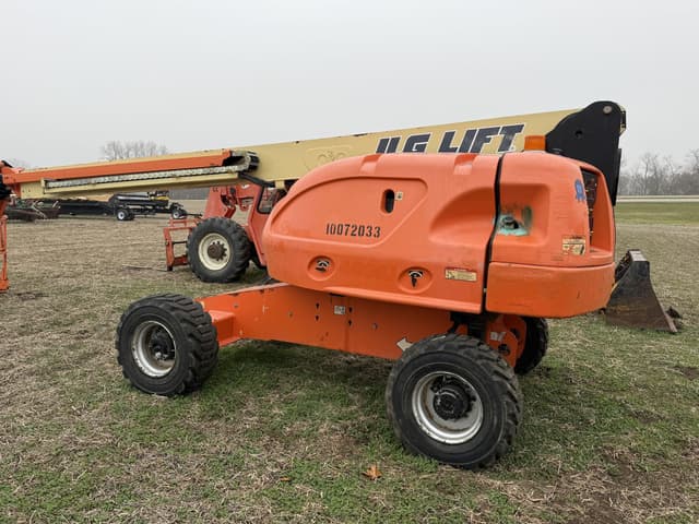 Image of JLG 460SJ equipment image 4