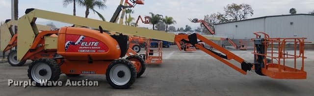 Image of JLG 600AJ equipment image 3