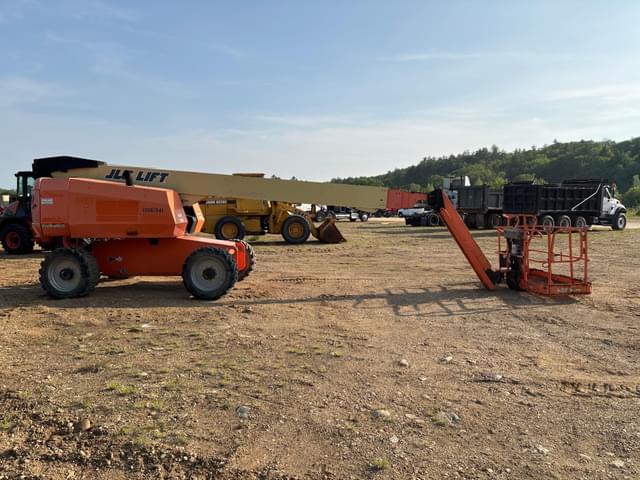Image of JLG 660SJ equipment image 3