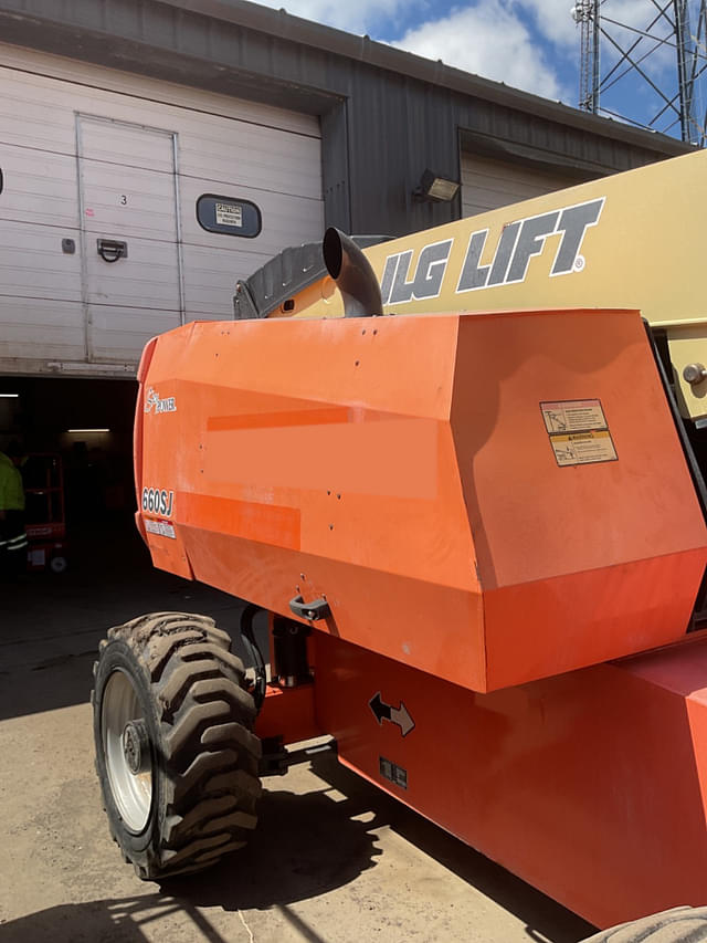 Image of JLG 660SJ equipment image 3