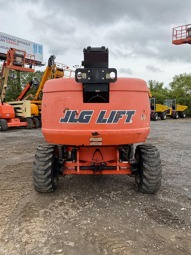 Image of JLG 660SJ equipment image 4