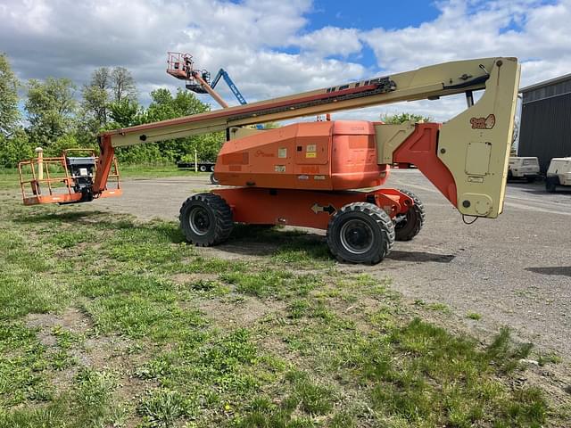 Image of JLG 800A equipment image 1