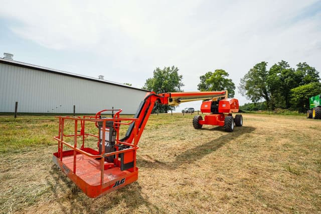 Image of JLG 860SJ equipment image 1