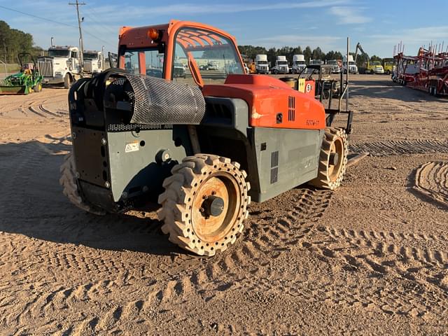 Image of JLG G5-18A equipment image 4