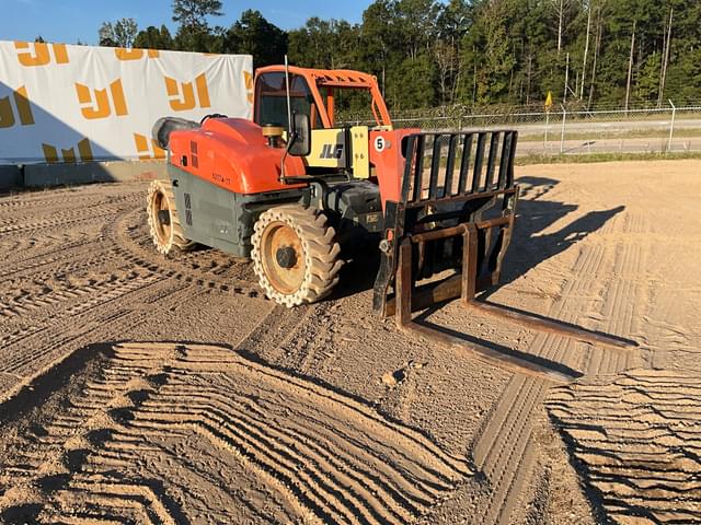 Image of JLG G5-18A equipment image 2