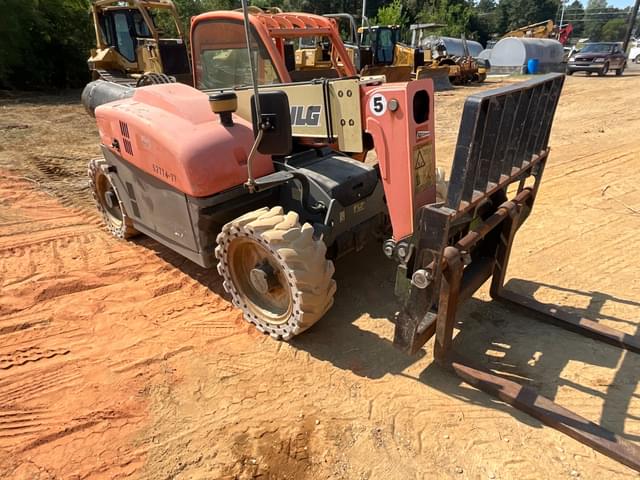Image of JLG G5-18A equipment image 2