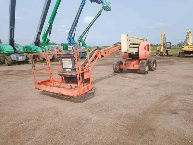 Image of JLG 450AJ equipment image 1