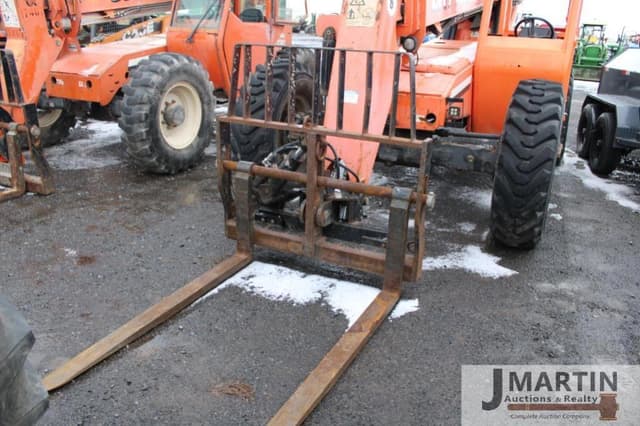 Image of JLG 8042 equipment image 4