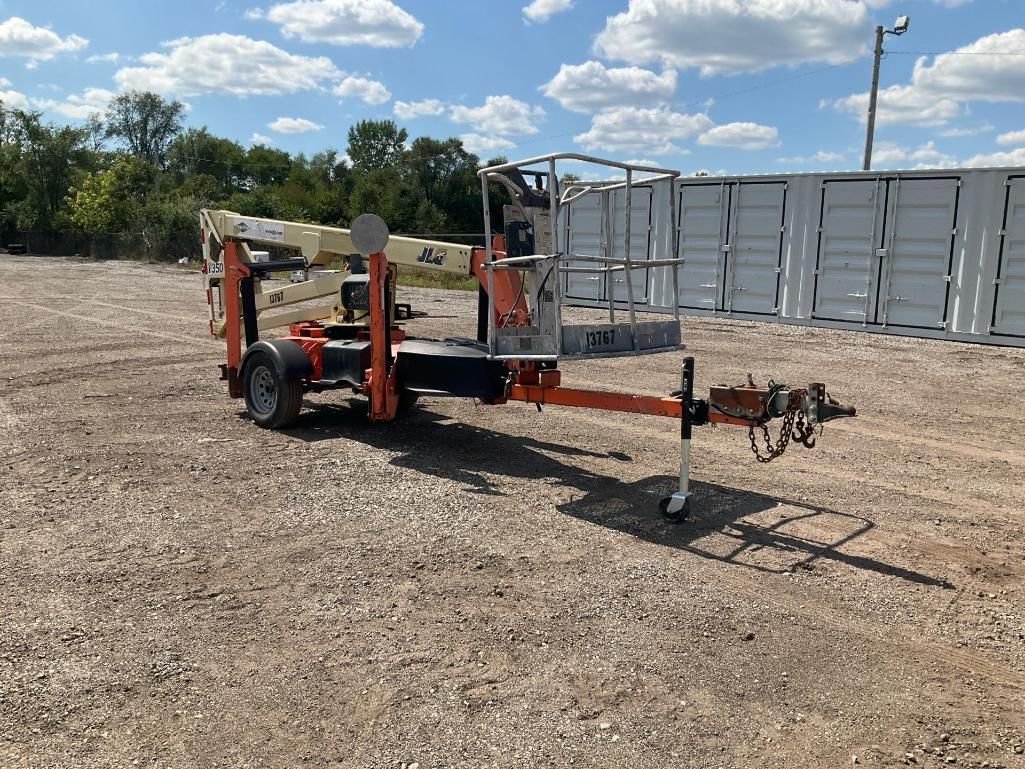 2012 JLG T350 Equipment Image0