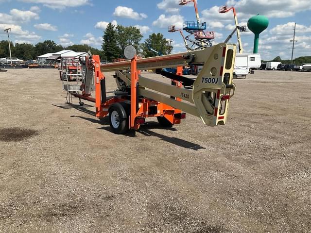 Image of JLG T500J equipment image 2