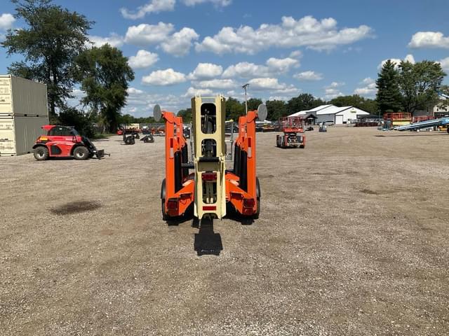 Image of JLG T500J equipment image 3