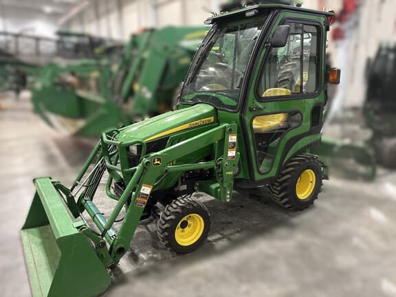 Image of John Deere 1023E equipment image 1