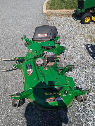 Image of John Deere 1023E equipment image 4