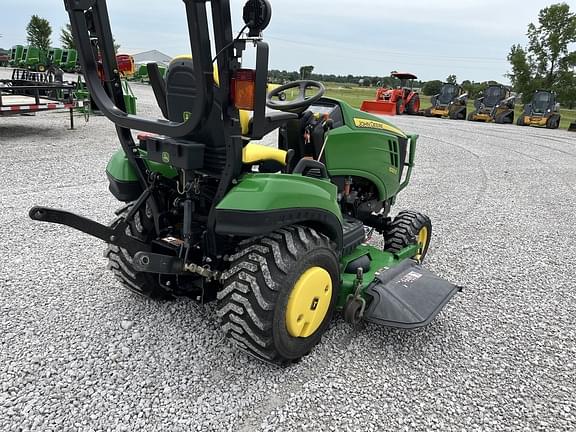 Image of John Deere 1023E equipment image 1