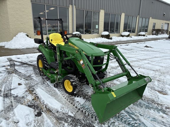 2012 John Deere 1023E Equipment Image0