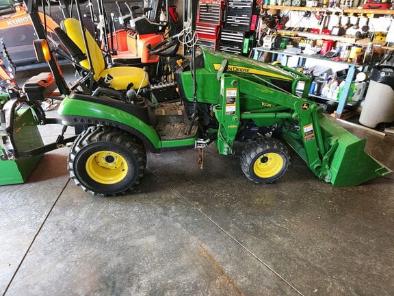 2012 John Deere 1026R Equipment Image0