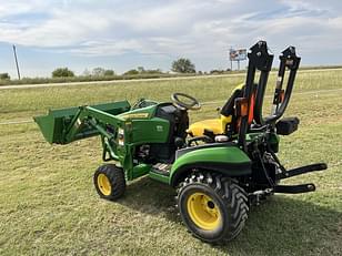 Main image John Deere 1026R 3