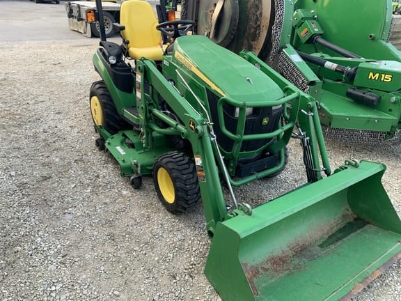 Main image John Deere 1026R
