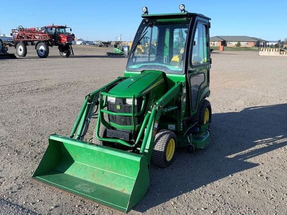 Main image John Deere 1026R