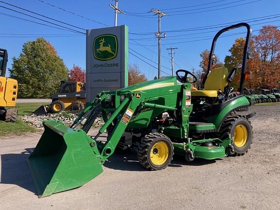 Image of John Deere 1026R Primary image