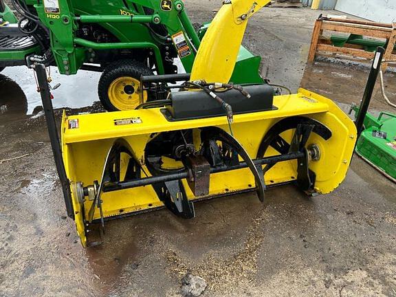 Image of John Deere 1026R Image 0