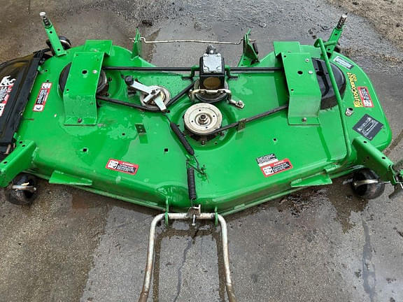 Image of John Deere 1026R Image 1