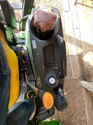 Image of John Deere 1026R equipment image 1