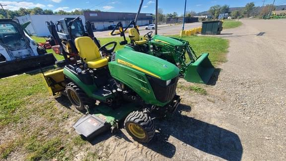 Image of John Deere 1026R Image 0