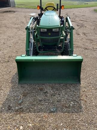 Image of John Deere 1026R equipment image 3