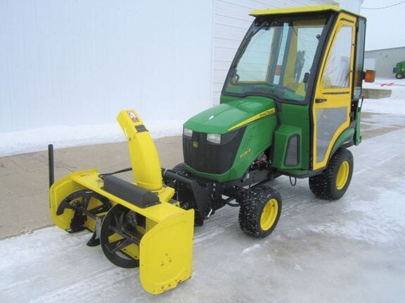 Main image John Deere 1026R