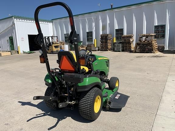 Thumbnail image John Deere 1026R 7