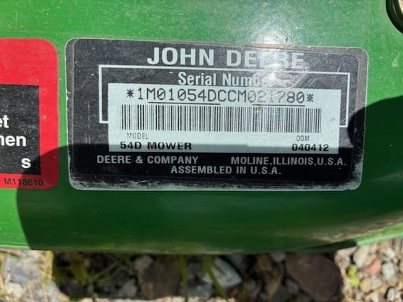 Image of John Deere 1026R equipment image 2