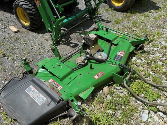 Image of John Deere 1026R equipment image 1
