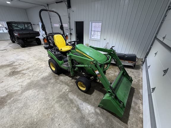 Image of John Deere 1026R Primary image