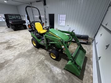 Main image John Deere 1026R