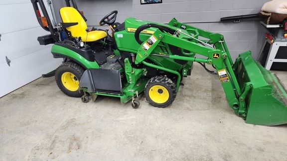 2012 John Deere 1026R Equipment Image0